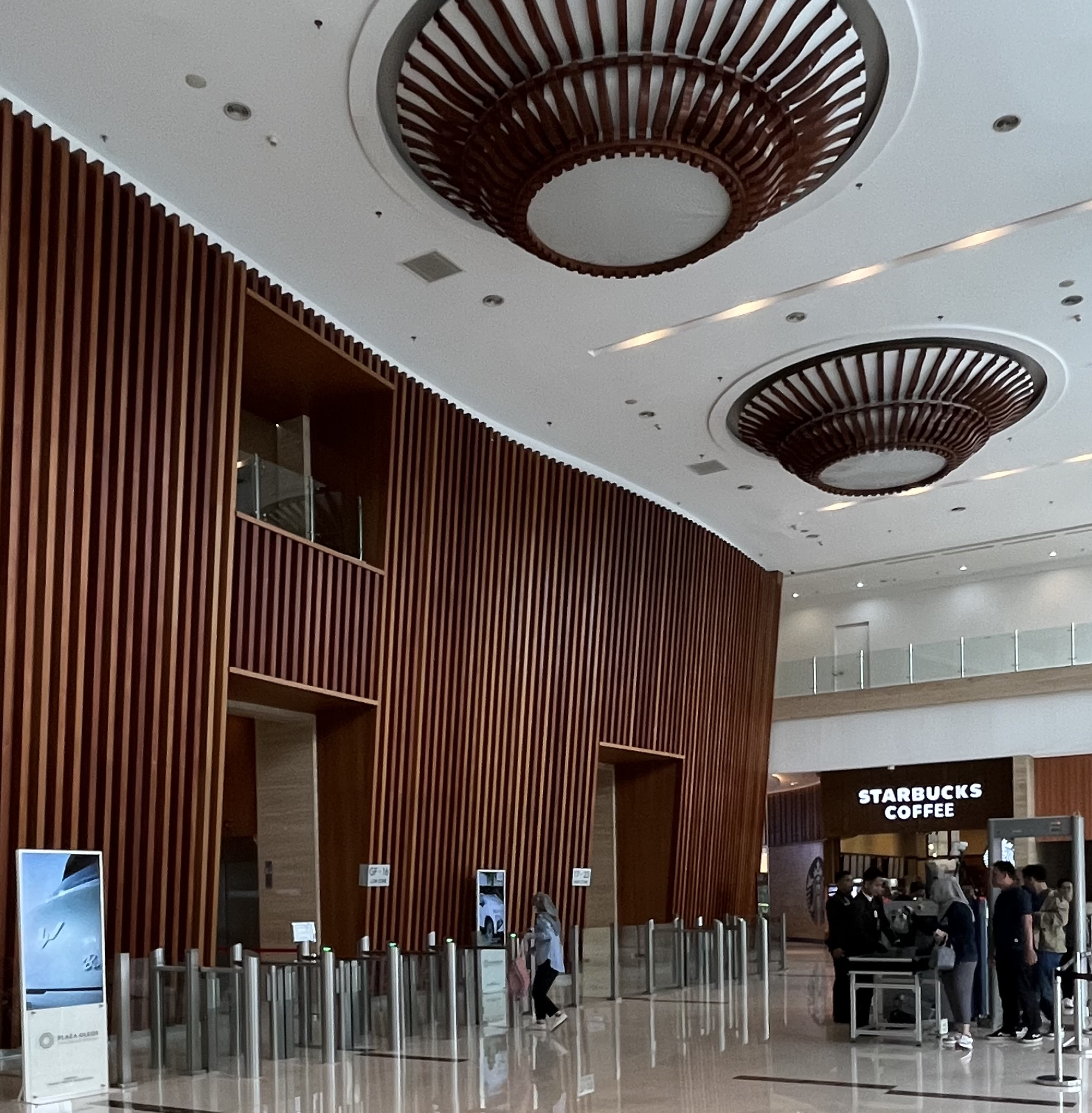 area lobby plaza oleos